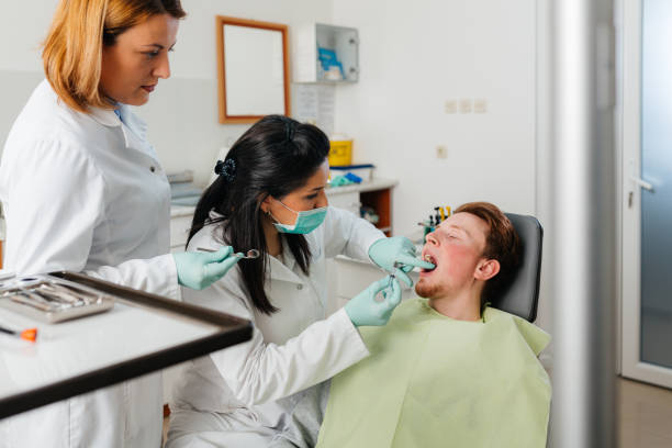 Best Dentist for Tooth Abscess  in Castalia, OH